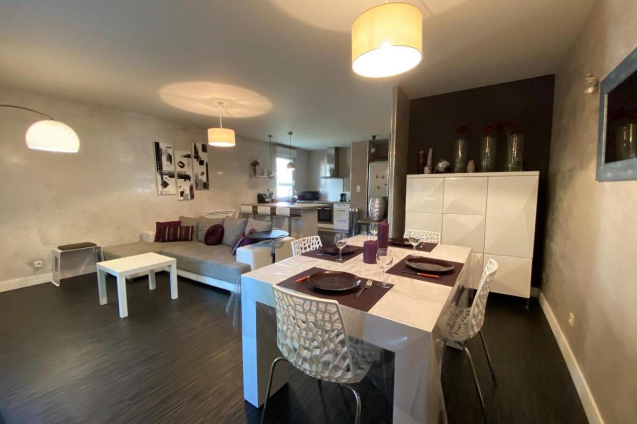 Bel Appartement Proche Tours Centre Bretonneau La Riche エクステリア 写真